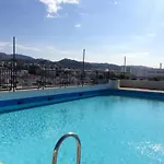 Апартаменты 1st Line On The Beach! Center! /rooftop Pool *